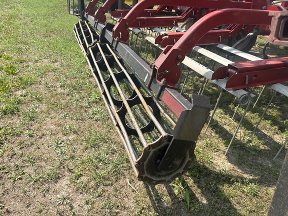 2009 Wil-Rich Quad X2 Field Cultivator