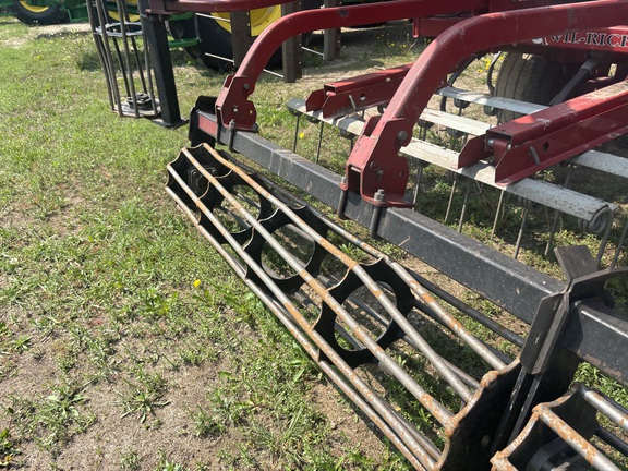 2009 Wil-Rich Quad X2 Field Cultivator