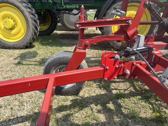 2009 Wil-Rich Quad X2 Field Cultivator