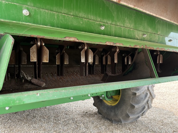 2017 John Deere S690 Combine