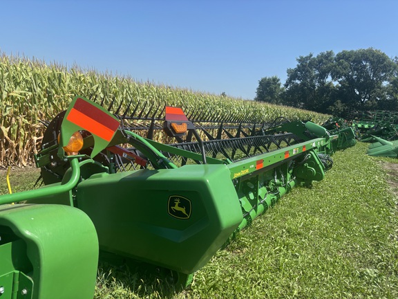 2023 John Deere RD45F Header Combine