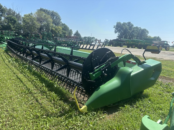 2023 John Deere RD45F Header Combine