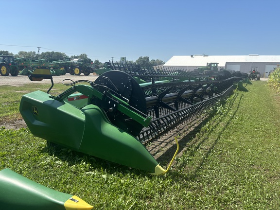 2023 John Deere RD45F Header Combine