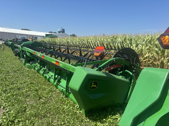 2023 John Deere RD45F Header Combine