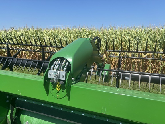 2023 John Deere RD45F Header Combine