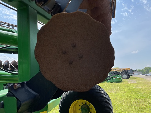 2022 John Deere 2680H Disk