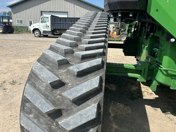 2021 John Deere 8RT 370 Tractor Rubber Track