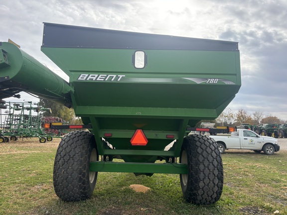 2007 Brent 780 Grain Cart