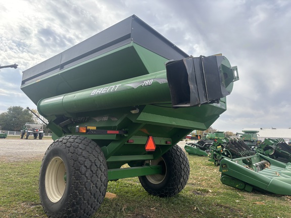 2007 Brent 780 Grain Cart