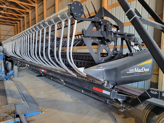 2011 MacDon FD70 Header Combine