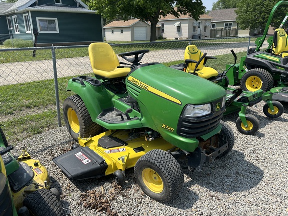 2007 John Deere X720 Garden Tractor