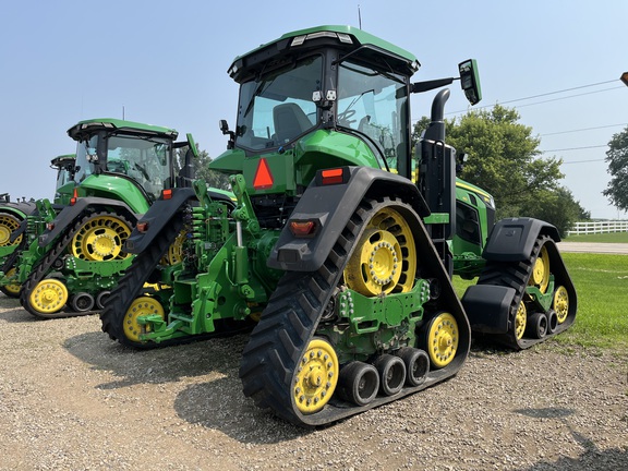 2023 John Deere 8RX 410 Tractor Rubber Track