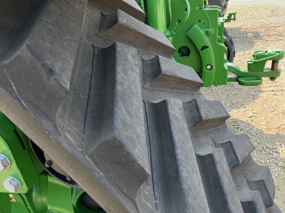 2023 John Deere 8RX 410 Tractor Rubber Track