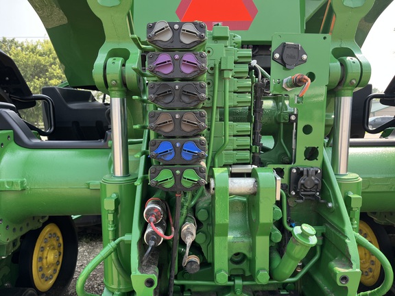 2023 John Deere 8RX 410 Tractor Rubber Track