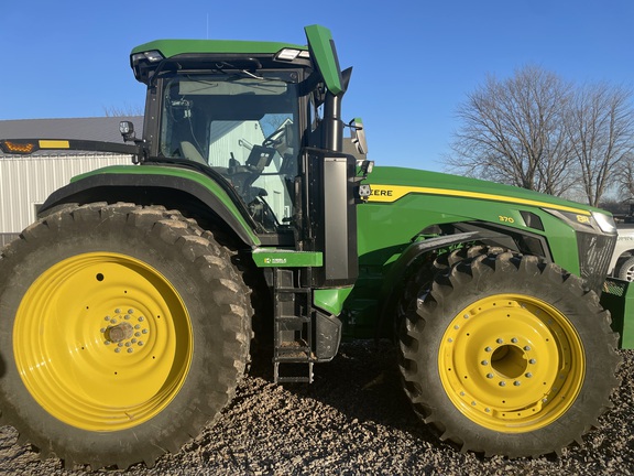 2024 John Deere 8R 370 Tractor