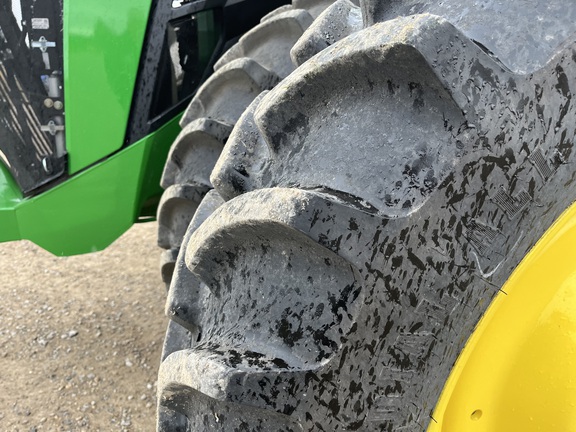 2024 John Deere 8R 370 Tractor