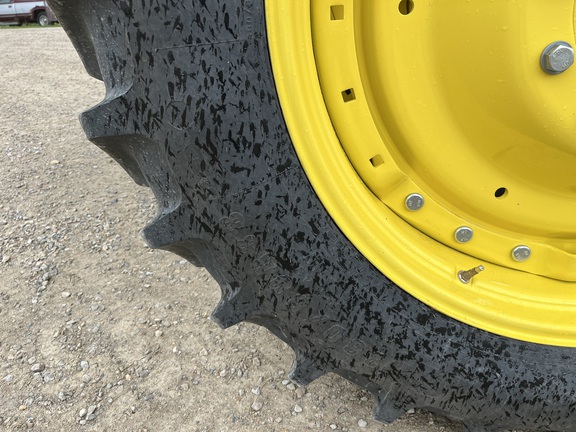 2024 John Deere 8R 370 Tractor