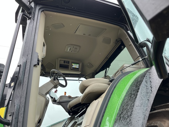 2024 John Deere 8R 370 Tractor