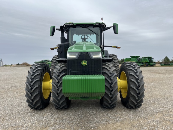 2024 John Deere 8R 370 Tractor
