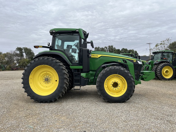 2024 John Deere 8R 370 Tractor