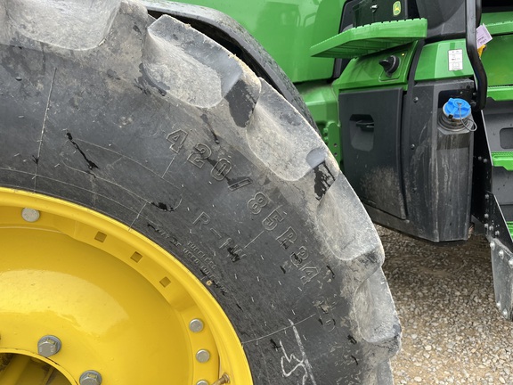 2024 John Deere 8R 370 Tractor