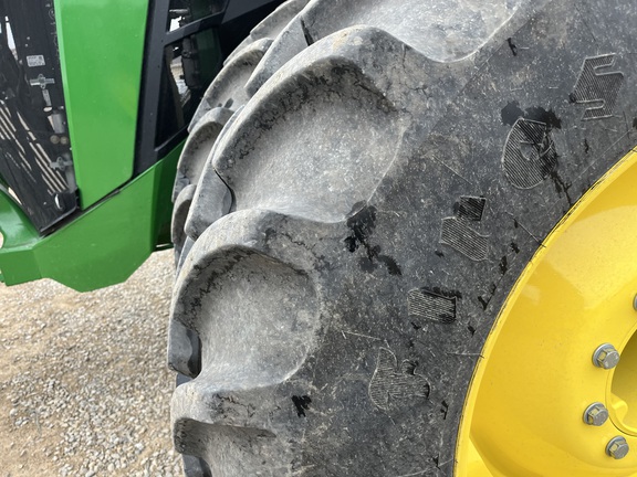 2024 John Deere 8R 370 Tractor