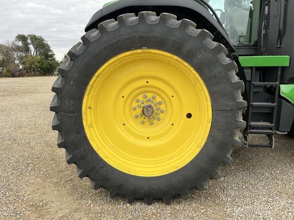 2024 John Deere 8R 370 Tractor