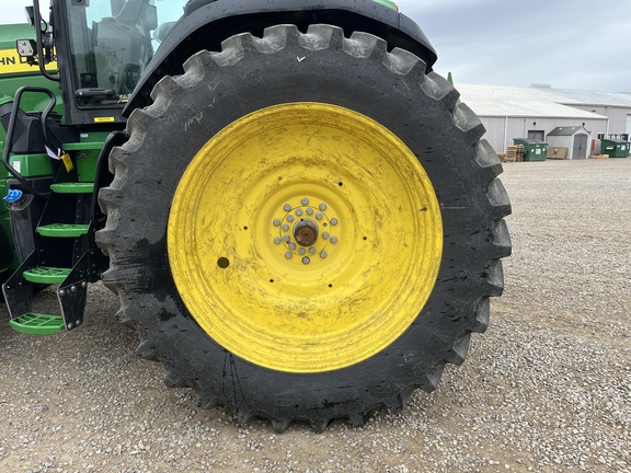 2024 John Deere 8R 370 Tractor