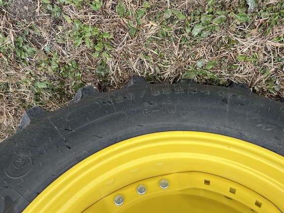 2024 John Deere 8R 310 Tractor