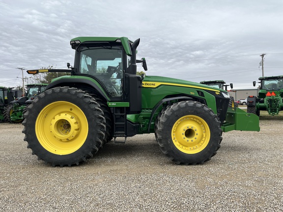 2024 John Deere 8R 310 Tractor