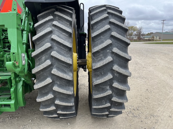 2024 John Deere 8R 230 Tractor