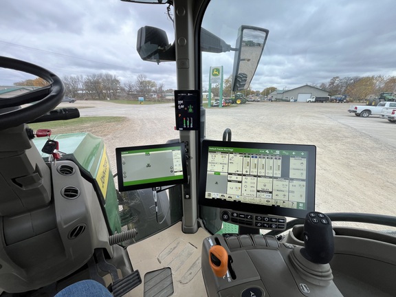 2024 John Deere 8R 230 Tractor