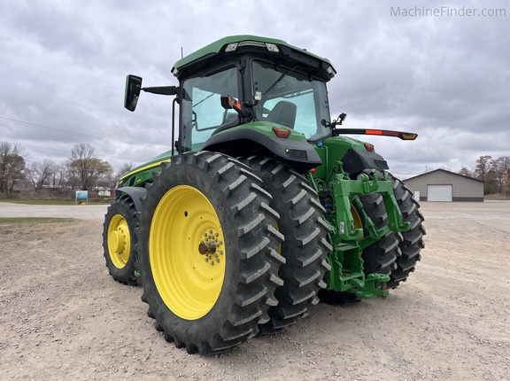 2024 John Deere 8R 230 Tractor