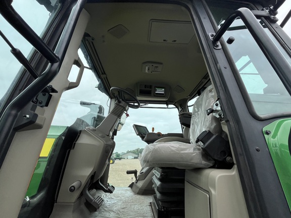 2023 John Deere 9RX 640 Tractor Rubber Track