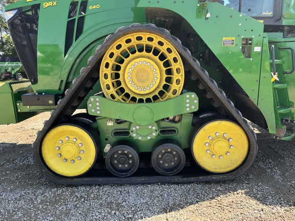 2023 John Deere 9RX 640 Tractor Rubber Track