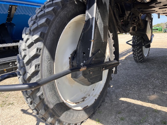 2018 Miller Pro Nitro 7310 Sprayer/High Clearance