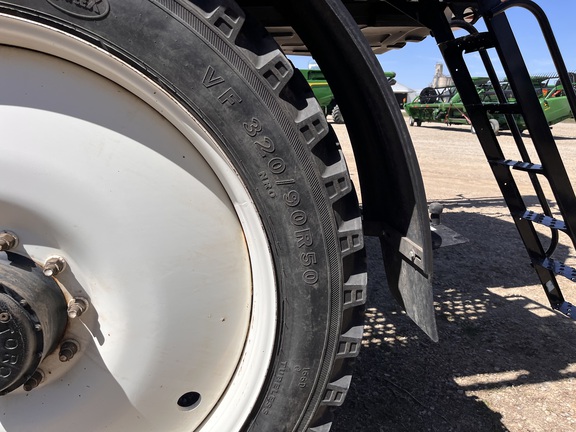 2018 Miller Pro Nitro 7310 Sprayer/High Clearance