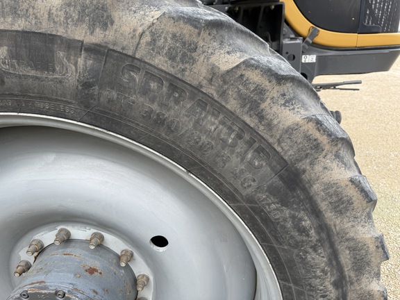 2017 RoGator RG1100B Sprayer/High Clearance