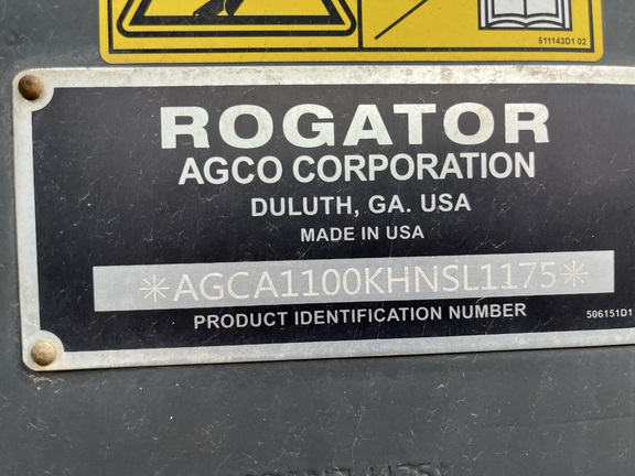 2017 RoGator RG1100B Sprayer/High Clearance