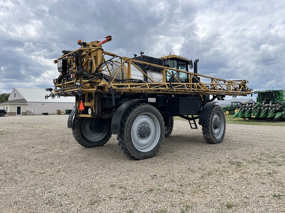 2017 RoGator RG1100B Sprayer/High Clearance