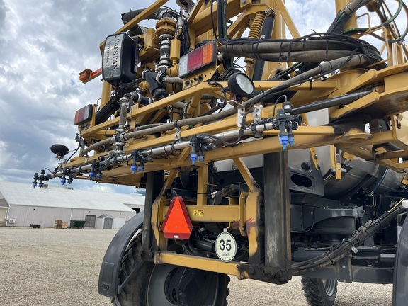 2017 RoGator RG1100B Sprayer/High Clearance