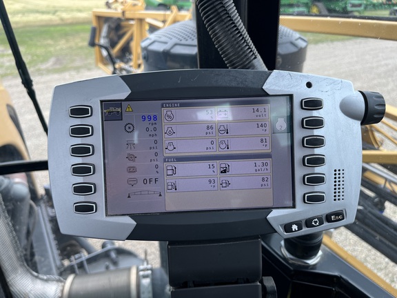 2017 RoGator RG1100B Sprayer/High Clearance