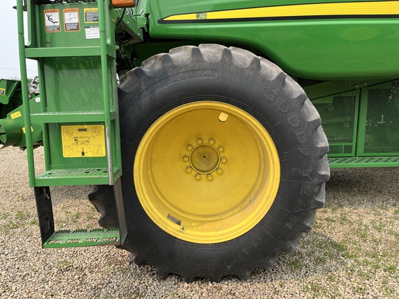 2008 John Deere 9570 STS Combine