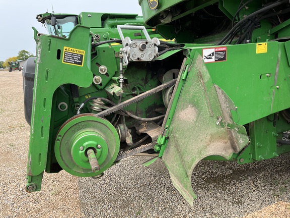 2008 John Deere 9570 STS Combine