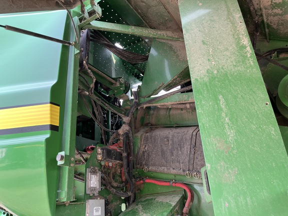 2008 John Deere 9570 STS Combine