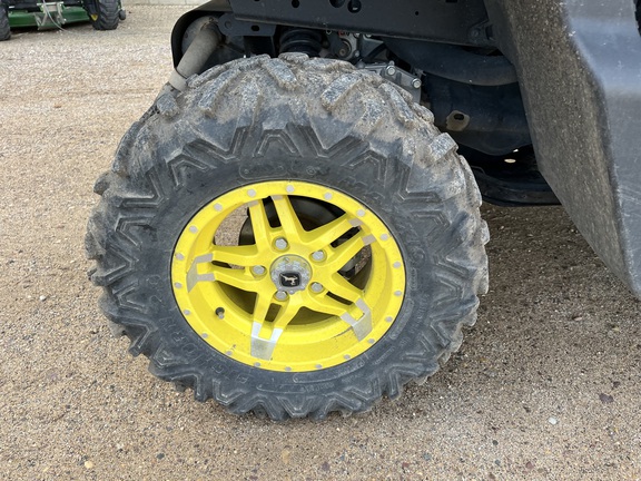 2021 John Deere XUV 835M ATV