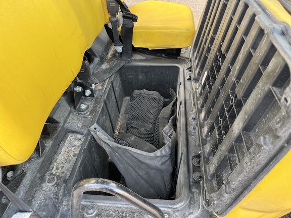 2021 John Deere XUV 835M ATV