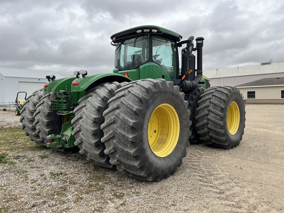 2014 John Deere 9510R Tractor 4WD