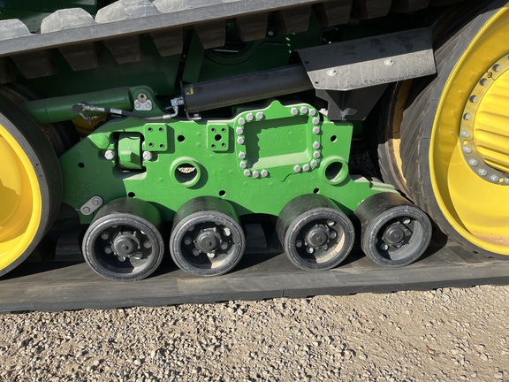 2023 John Deere 9RT 570 Tractor Rubber Track
