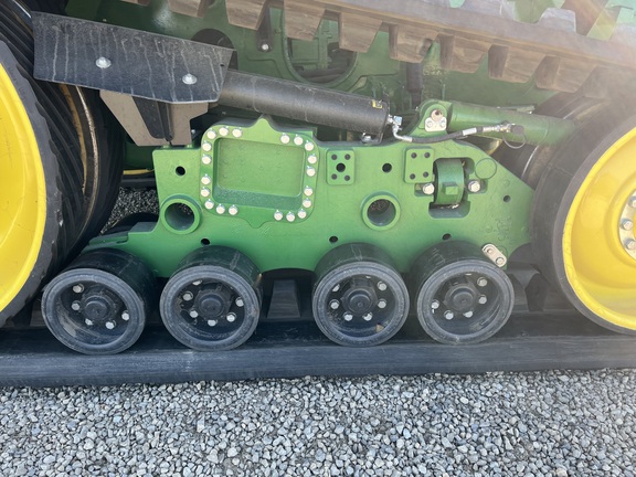 2023 John Deere 9RT 570 Tractor Rubber Track